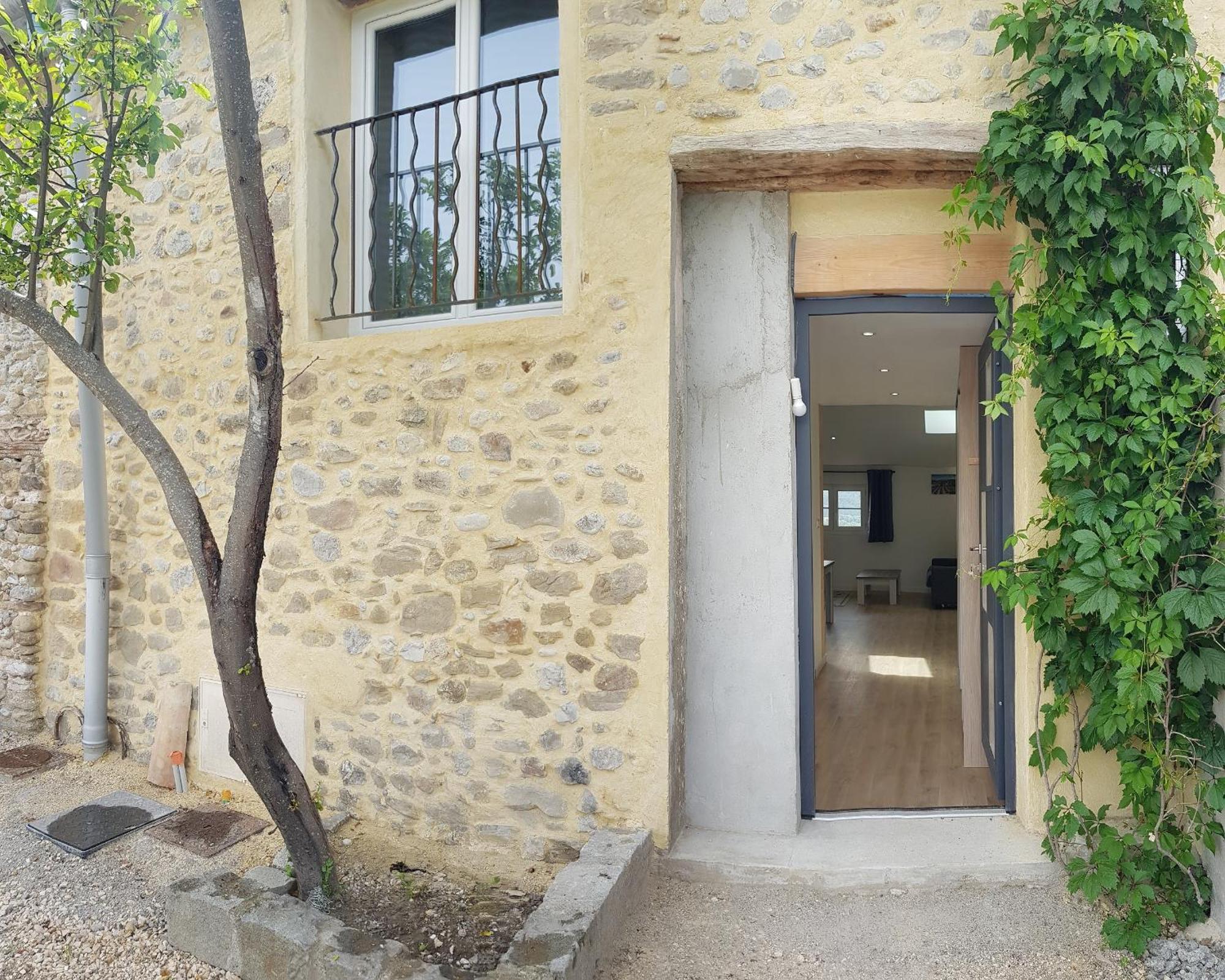 Appartement Le Pommier à Aiglun  Extérieur photo