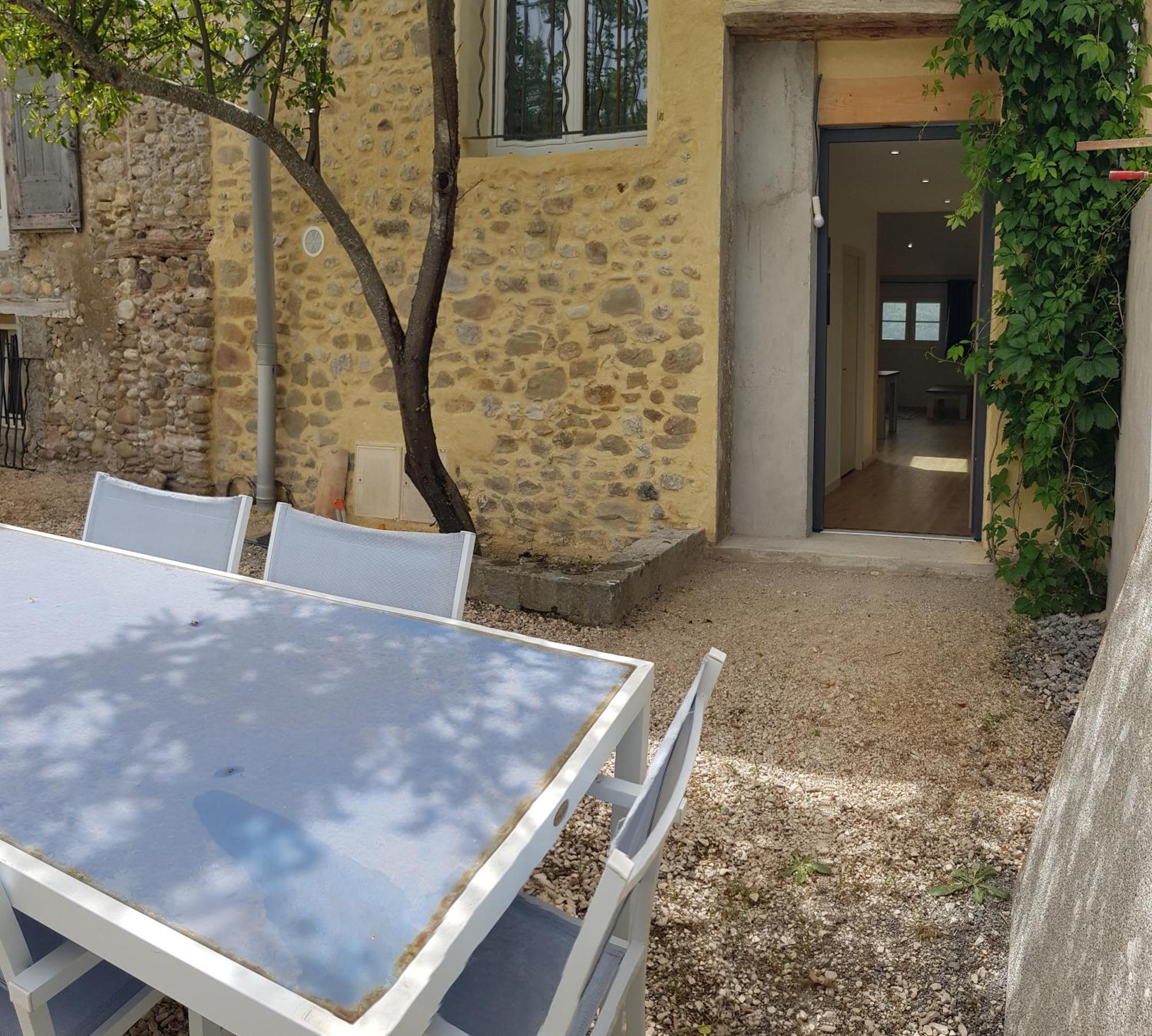 Appartement Le Pommier à Aiglun  Extérieur photo